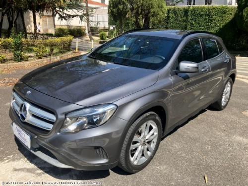 Mercedes-Benz GLA 200 STYLE 2015/2016
